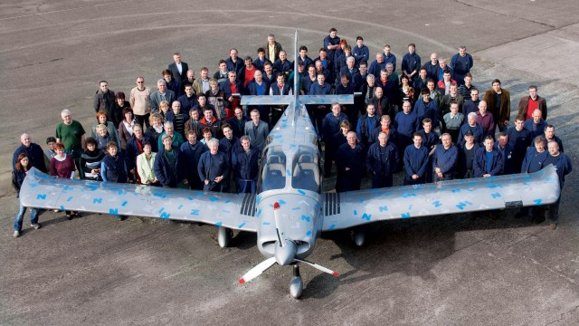 FOTOGRAFIE ZLIN Z 143 LSi GENIUS