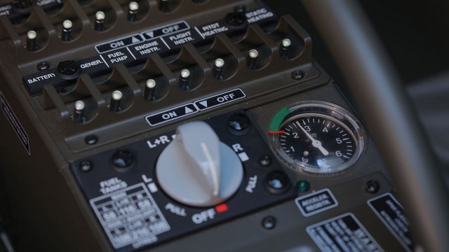 FOTOGRAFIE ZLIN Z 143 LSi GENIUS