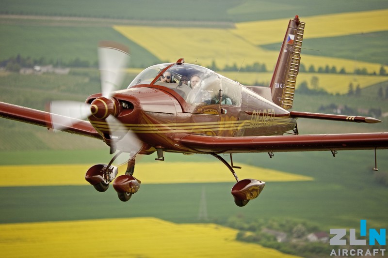 Fabricación de aviones en Otrokovice esta ganando impulso!