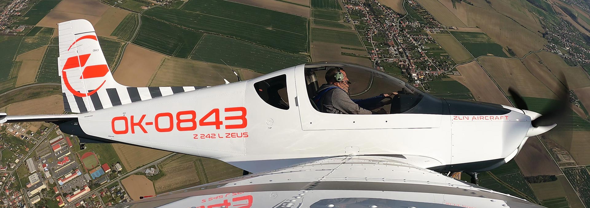 <strong>ZLIN Z 242 L</strong> ZEUS