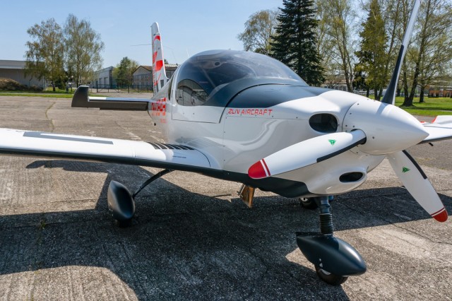 Galerie Z 242 L ZEUS